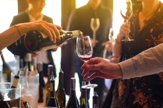 - APPELLATION CLASS - EXPERIENCE SIX WINES FROM SIX APPELLATIONS IN NAPA & SONOMA VALLEYS & LEARN ABOUT WHAT MAKES THEM UNIQUE