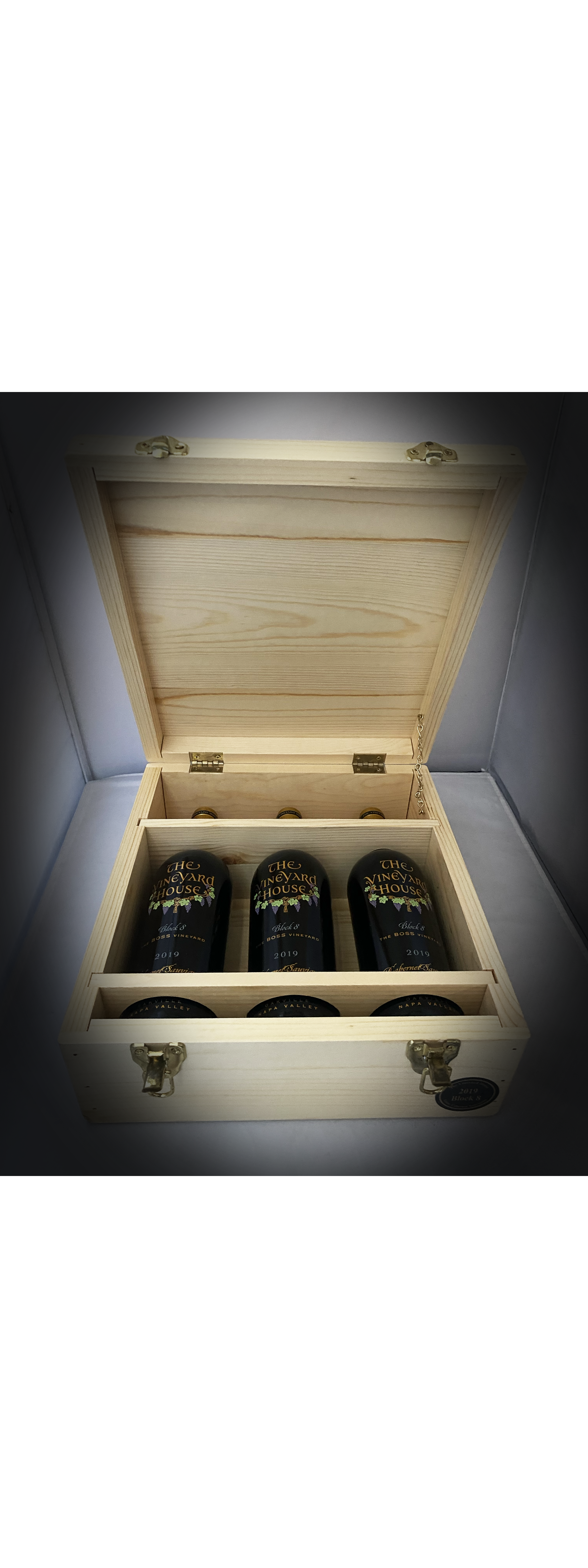 2019 THE VINEYARD HOUSE BLOCK 8 THE BOSS VINEYARD CABERNET SAUVIGNON (3 BOTTLE SET)